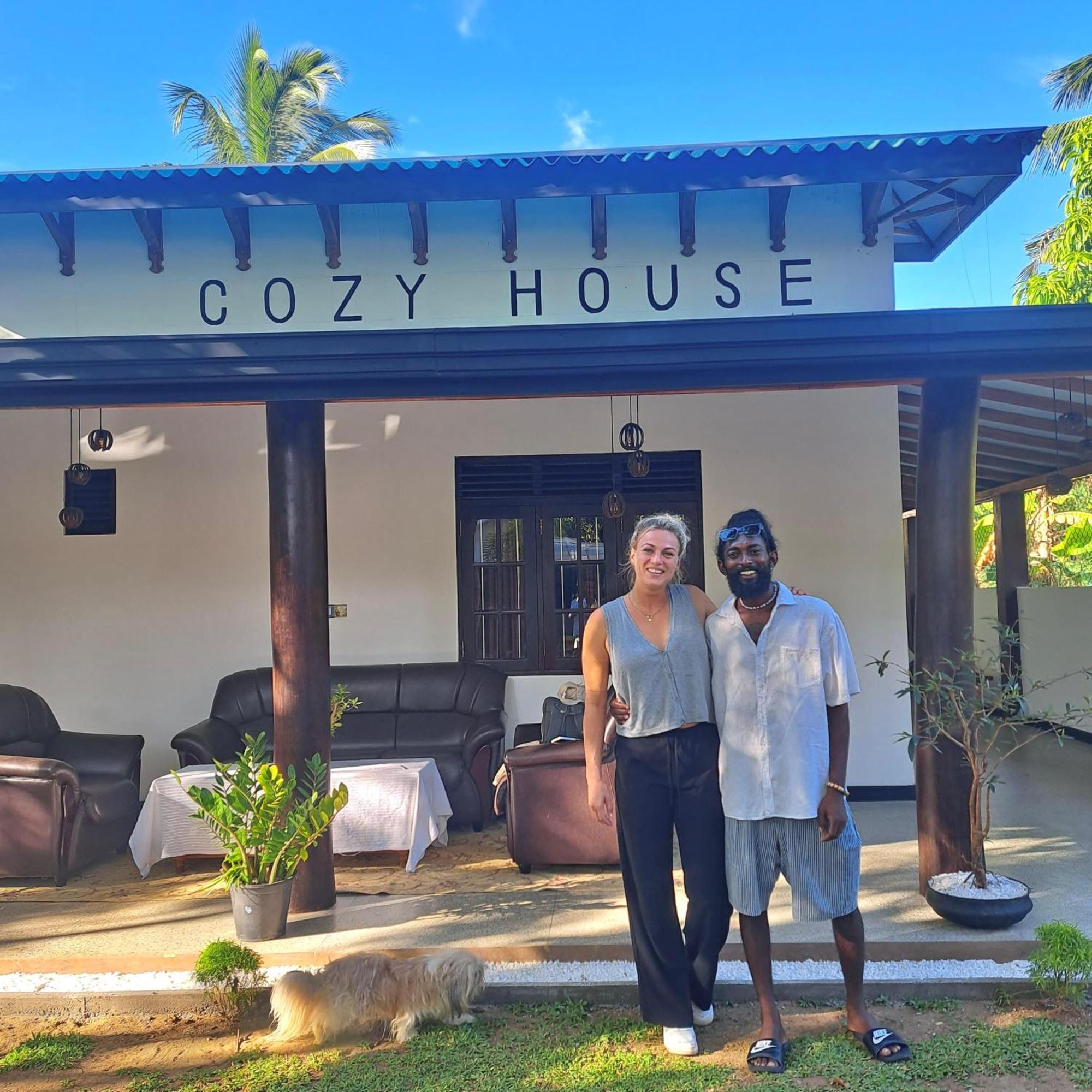Cozy House Hotel Udawalawe Buitenkant foto