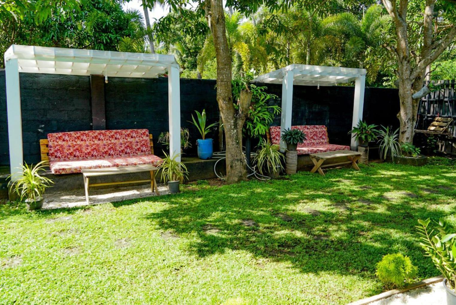 Cozy House Hotel Udawalawe Buitenkant foto